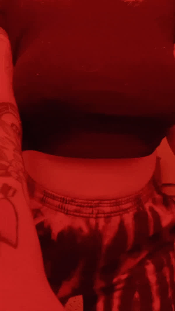 Haileywoolf <strong>@haileywoolf</strong> in titty drop boobs tits porn video