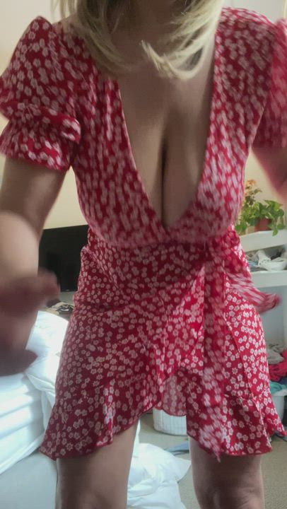Hannah28h <strong>@hannah28h</strong> in porn video