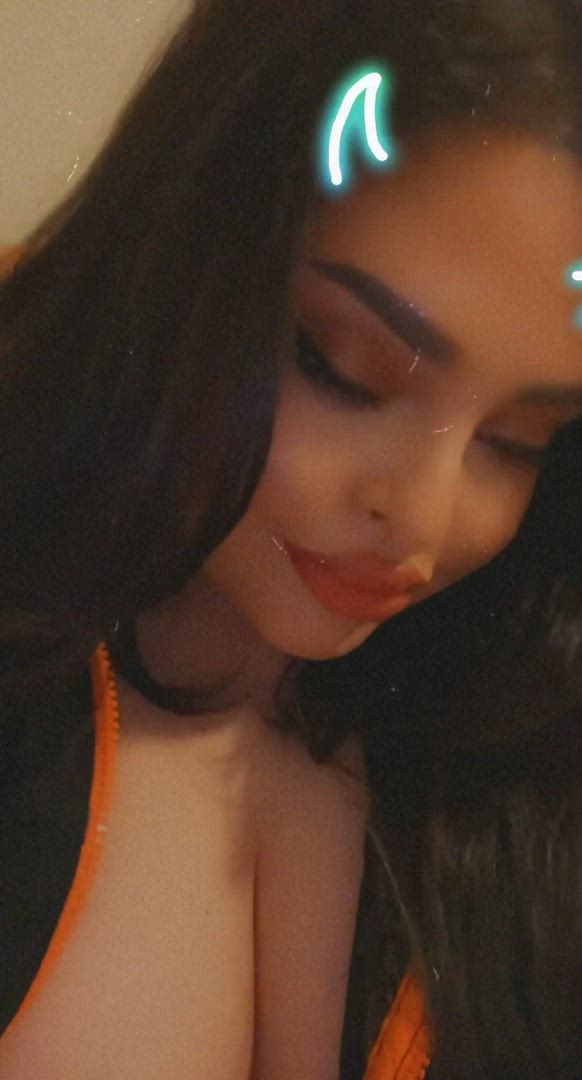 Itschanelxo <strong>@itschanelxo</strong> in big huge tits brunette lingerie big ass solo teen porn video