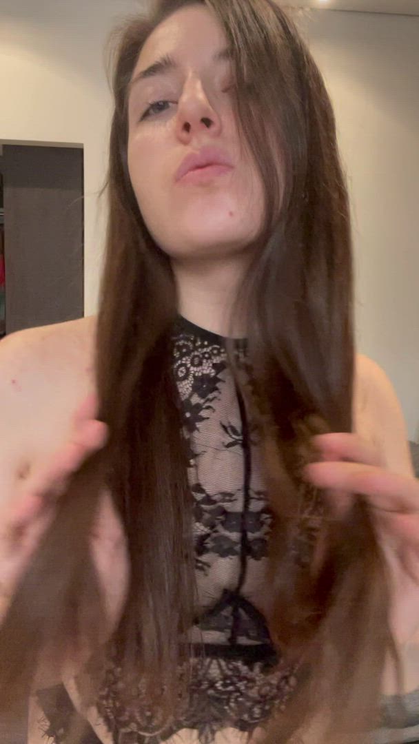 Katenicepops <strong>@katenicepops</strong> in porn video