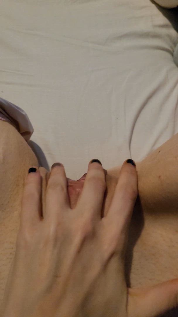 KittyGoodgirl <strong>@swe_raven</strong> in shaved pussy fingering alt porn video