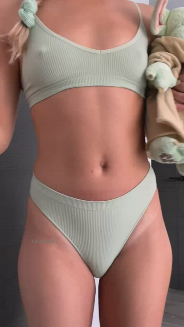  <strong>@leolamew</strong> in porn video