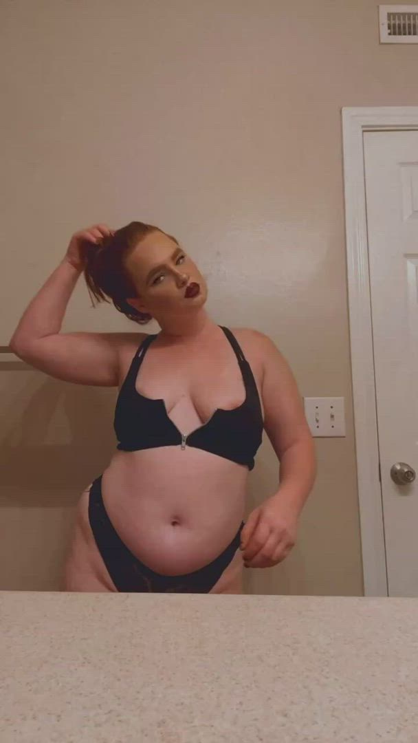 Lilbabybeks <strong>@lilbabybeks</strong> in porn video