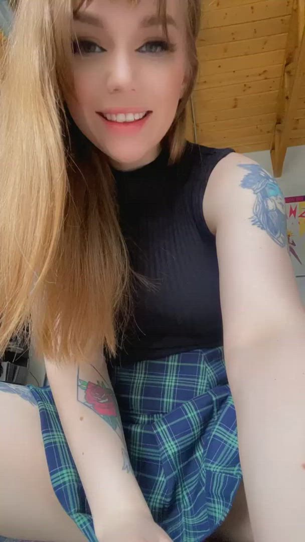 Lillyoliver3 <strong>@lillyoliver3</strong> in porn video
