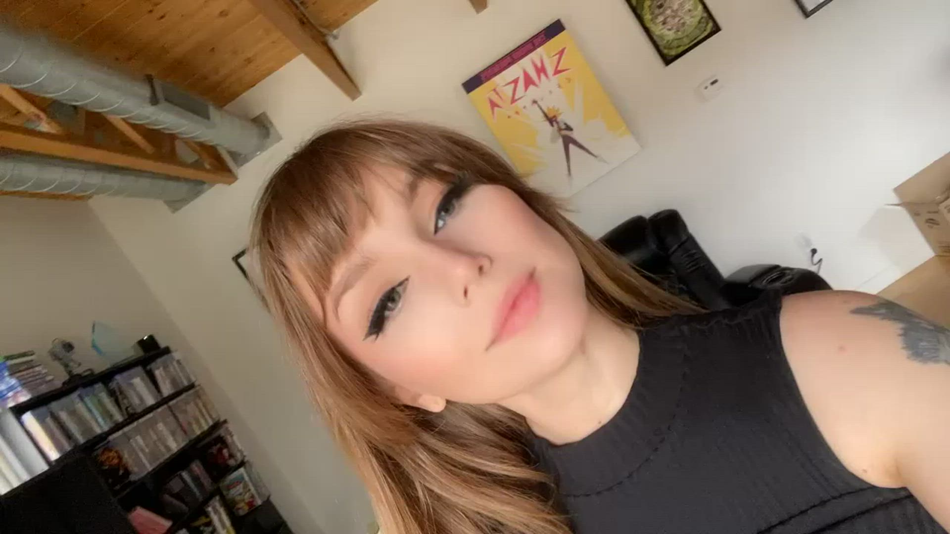 Lillyoliver3 <strong>@lillyoliver3</strong> in porn video