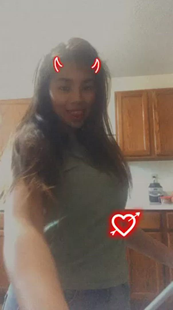 Lilyandliam24 <strong>@lilyandliam24</strong> in porn video