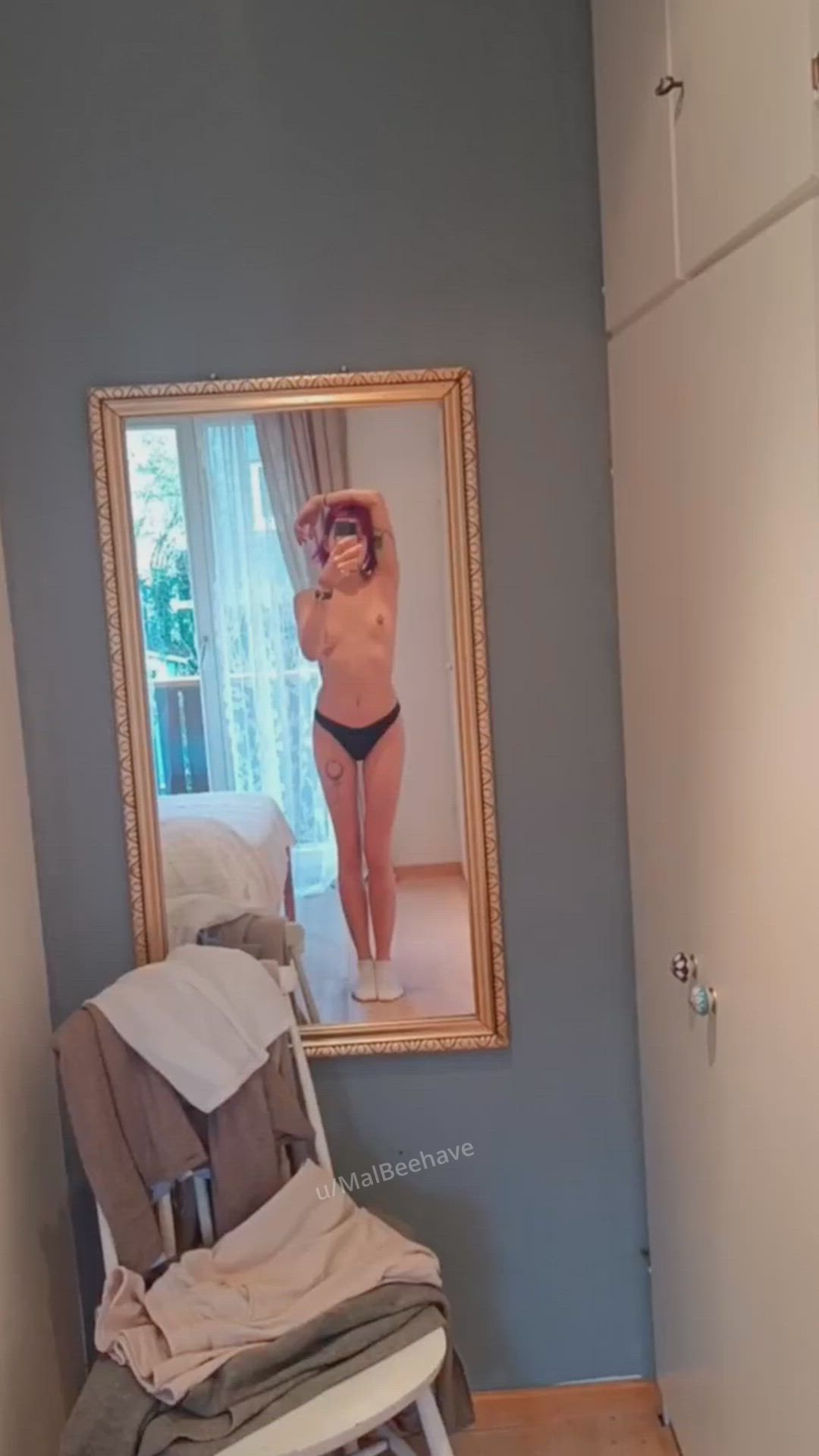 Malbeehave <strong>@malbeehave</strong> in pink hair cute legs porn video