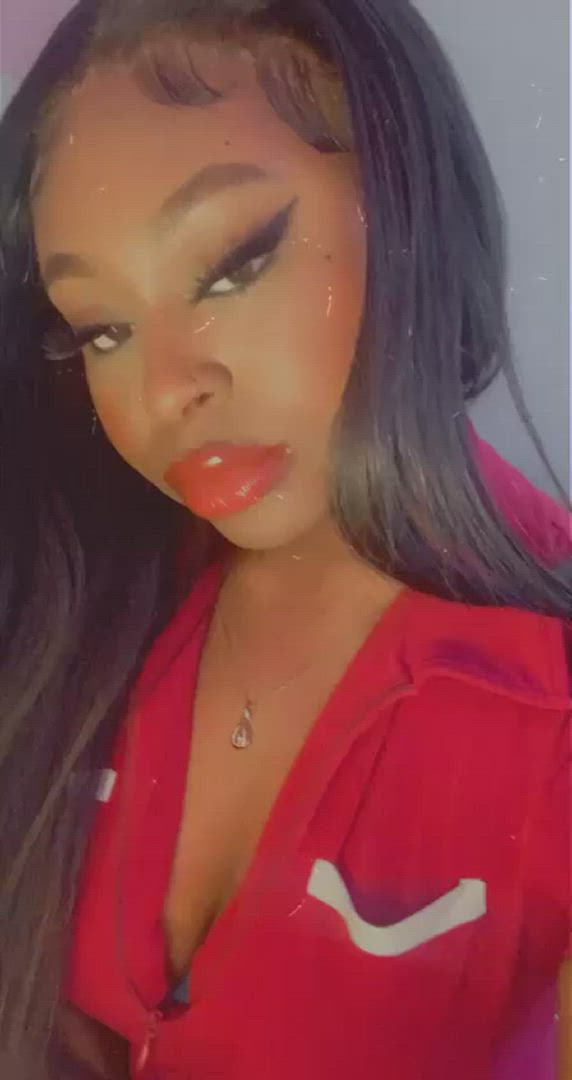 Michellelove90 <strong>@michellelove90</strong> in fetish lipstick pierced ebony porn video