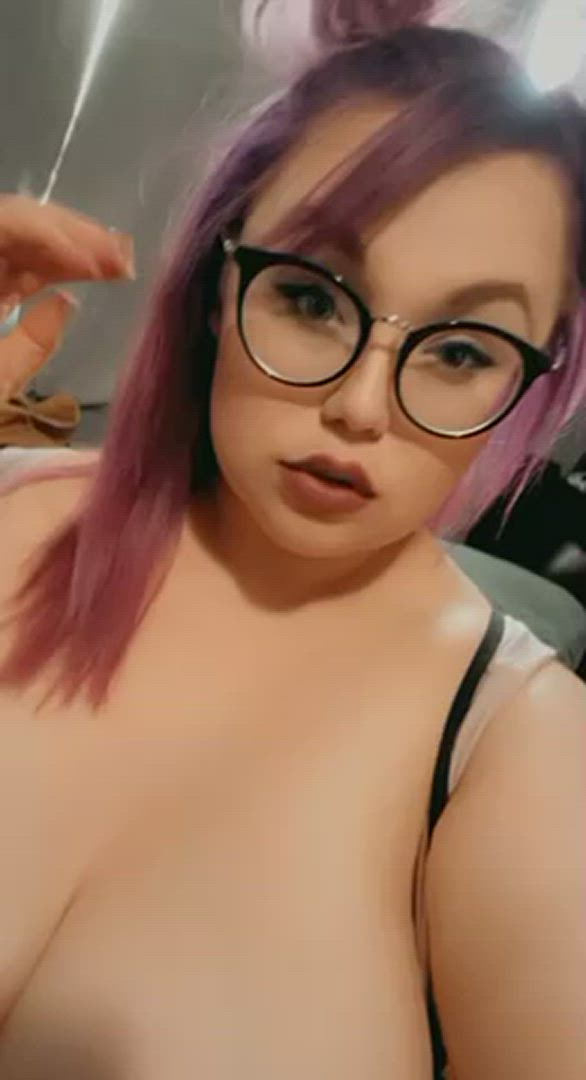  <strong>@misshufflepuff93</strong> in huge tits boobs porn video