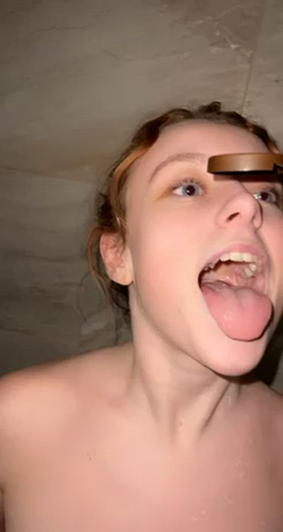 Misstoriann <strong>@misstoriann</strong> in food tongue fetish wet and messy onlyfans porn video