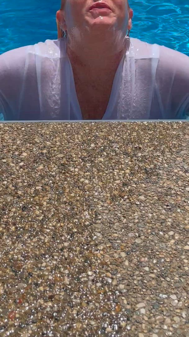 MyFreckledBeauty <strong>@myfreckledbeauty</strong> in swimming pool big tits freckles amateur boobs milf porn video