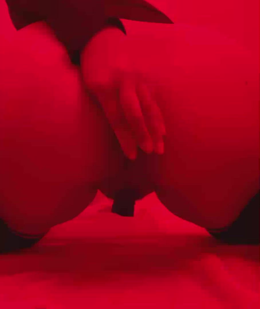 Nikitaskyee <strong>@mangoberrymochi</strong> in r/asiansgonewild r/juicyasians butt plug amateur asshole thick anal porn video