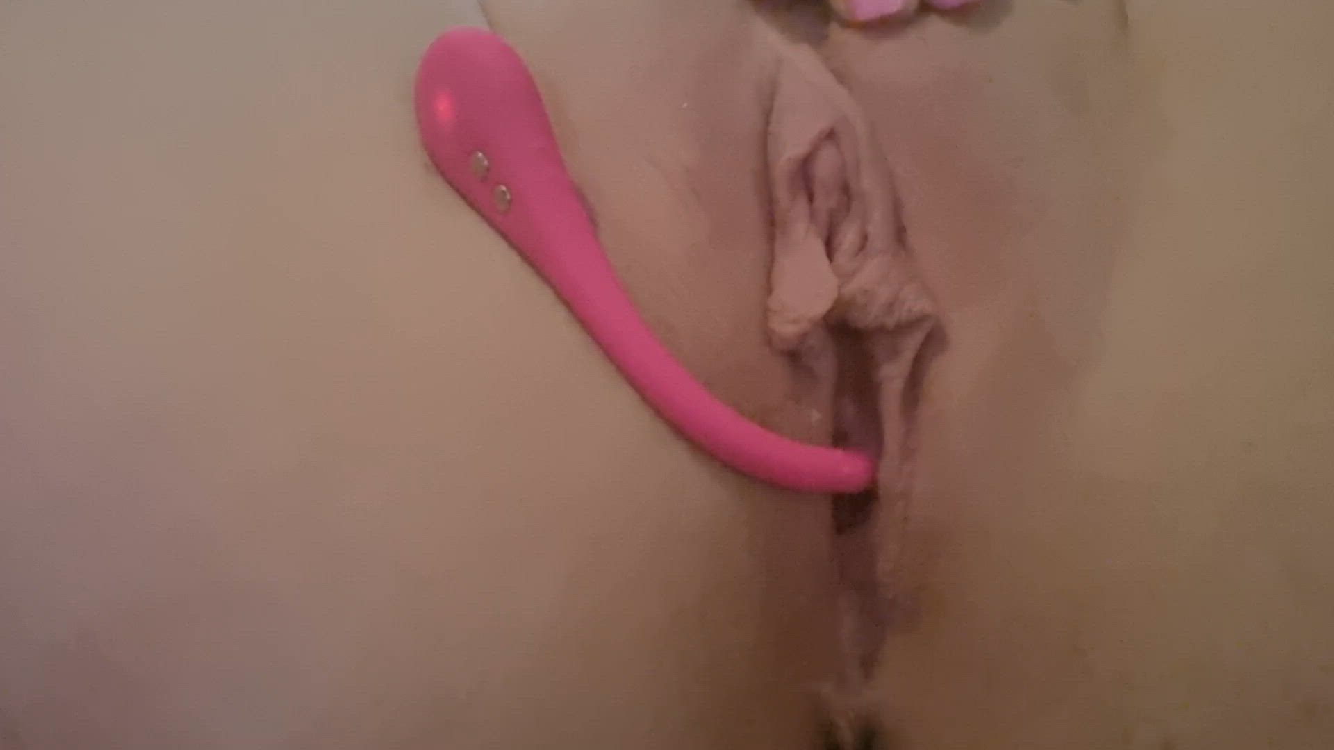  <strong>@octifans</strong> in tight wet pussy rubbing clit masturbating vibrator porn video