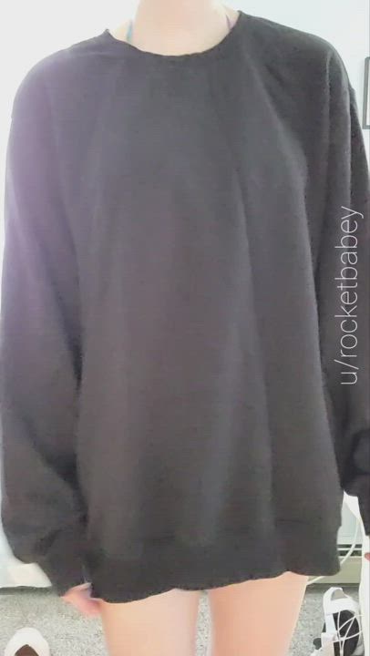 Rocketbabey <strong>@rocketbabey</strong> in titty drop striptease big tits porn video