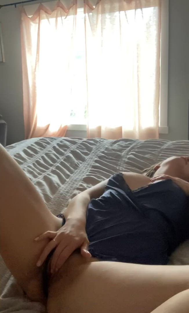 Sassandfun <strong>@sassandfun</strong> in porn video