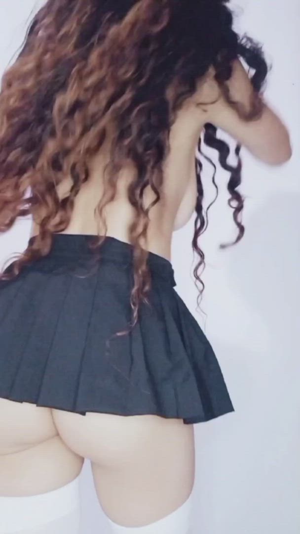 Scarletcurly <strong>@scarletcurly</strong> in porn video