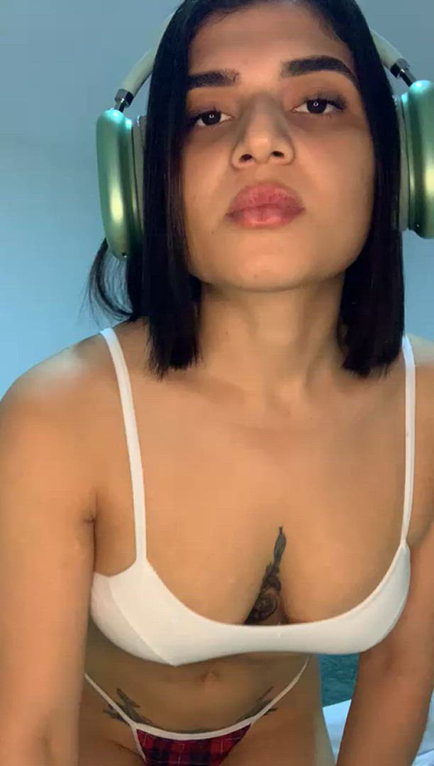 Serenacordova <strong>@serenacordova</strong> in porn video
