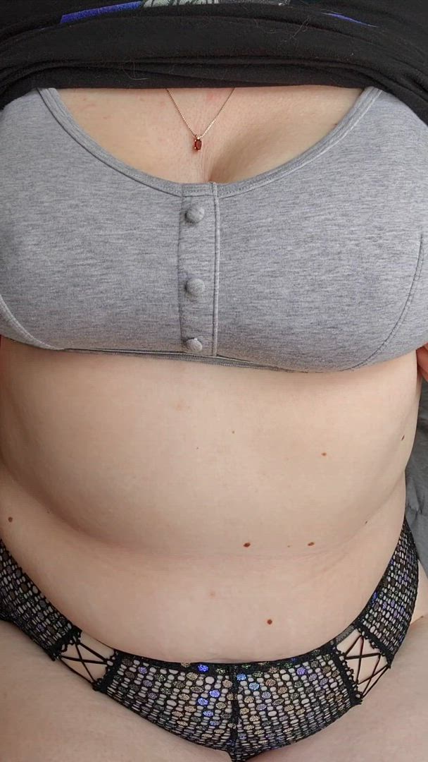 Sexymomma32 <strong>@sexymomma32</strong> in porn video
