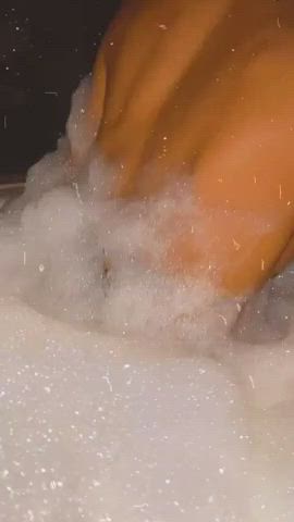 Sofia Lopez <strong>@sofia-lopez</strong> in spread ass bathtub porn video