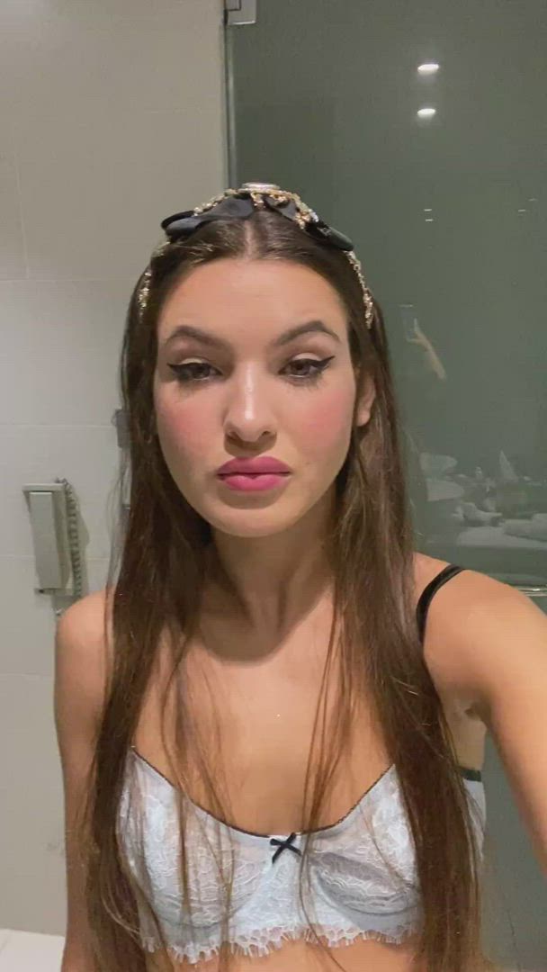 Sofia Lopez <strong>@sofia-lopez</strong> in porn video