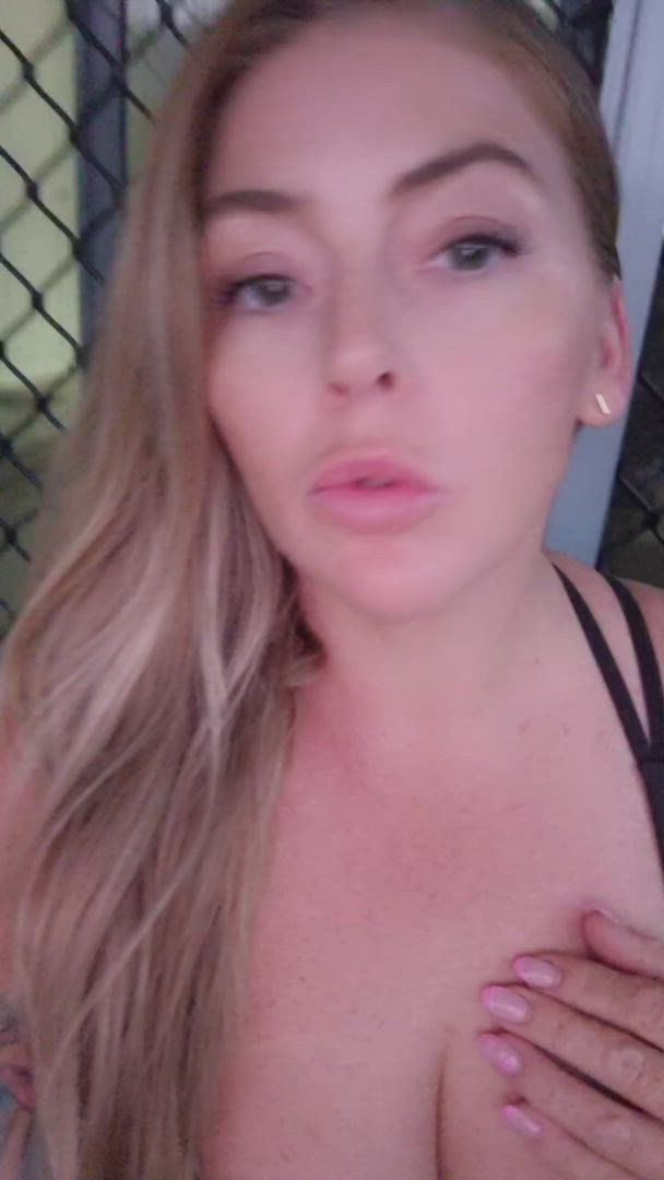 Tahnee85 <strong>@tahnee85</strong> in big tits milf porn video