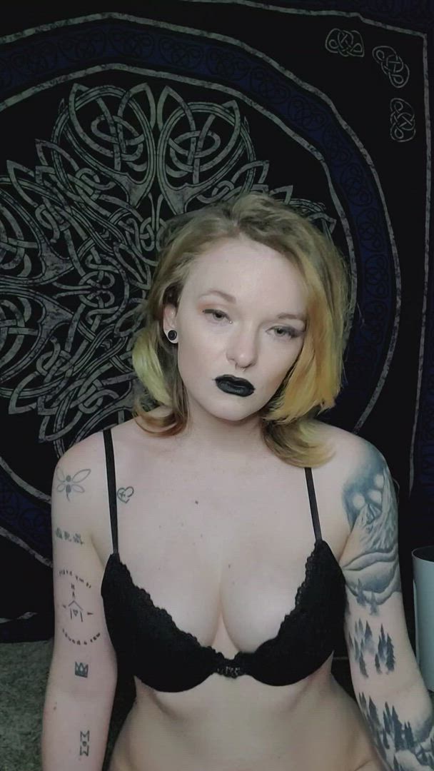 Tattease <strong>@tatteasefree</strong> in porn video
