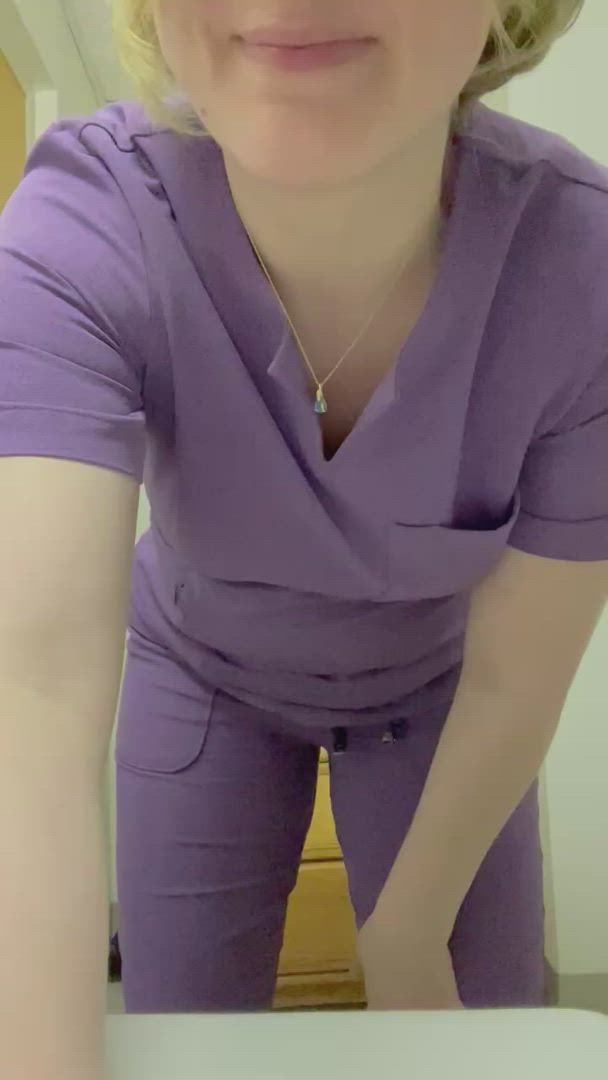 Tightpixienurse <strong>@tightpixienurse</strong> in spread pussy blonde tits porn video