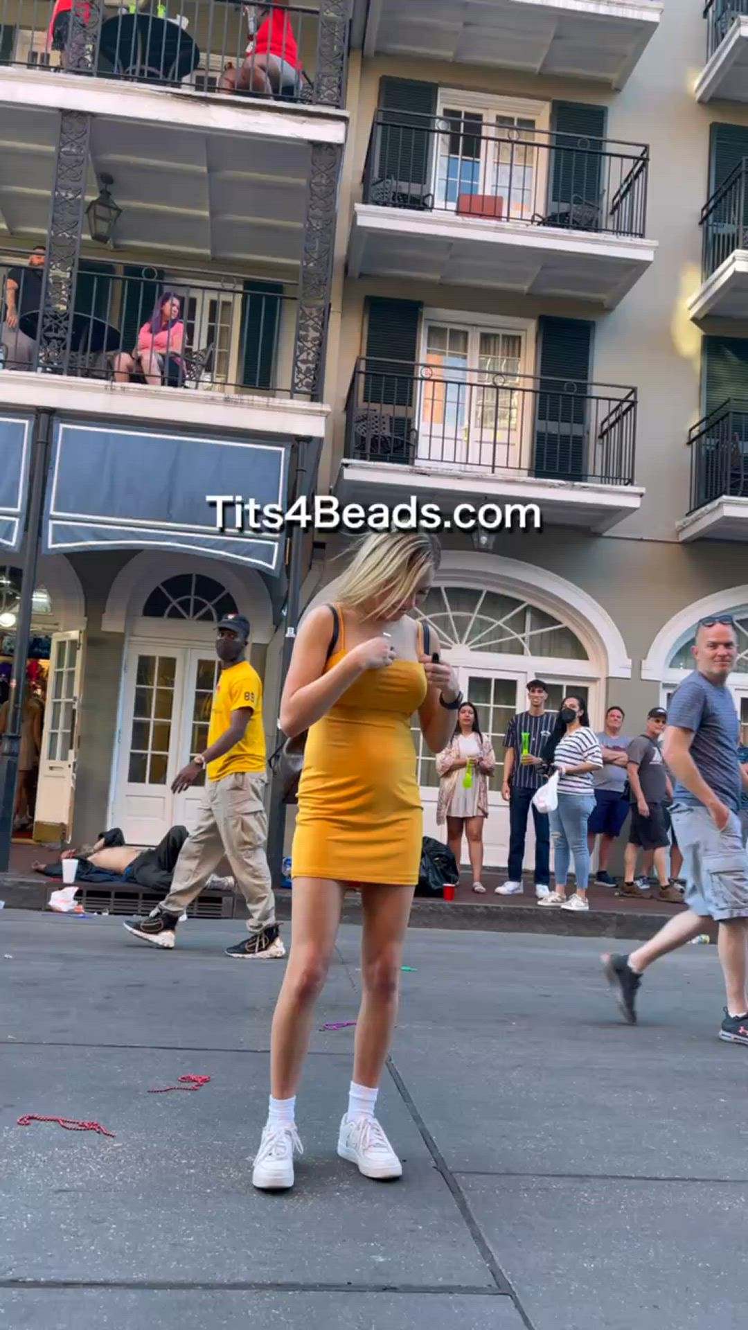  <strong>@tits4beads</strong> in porn video
