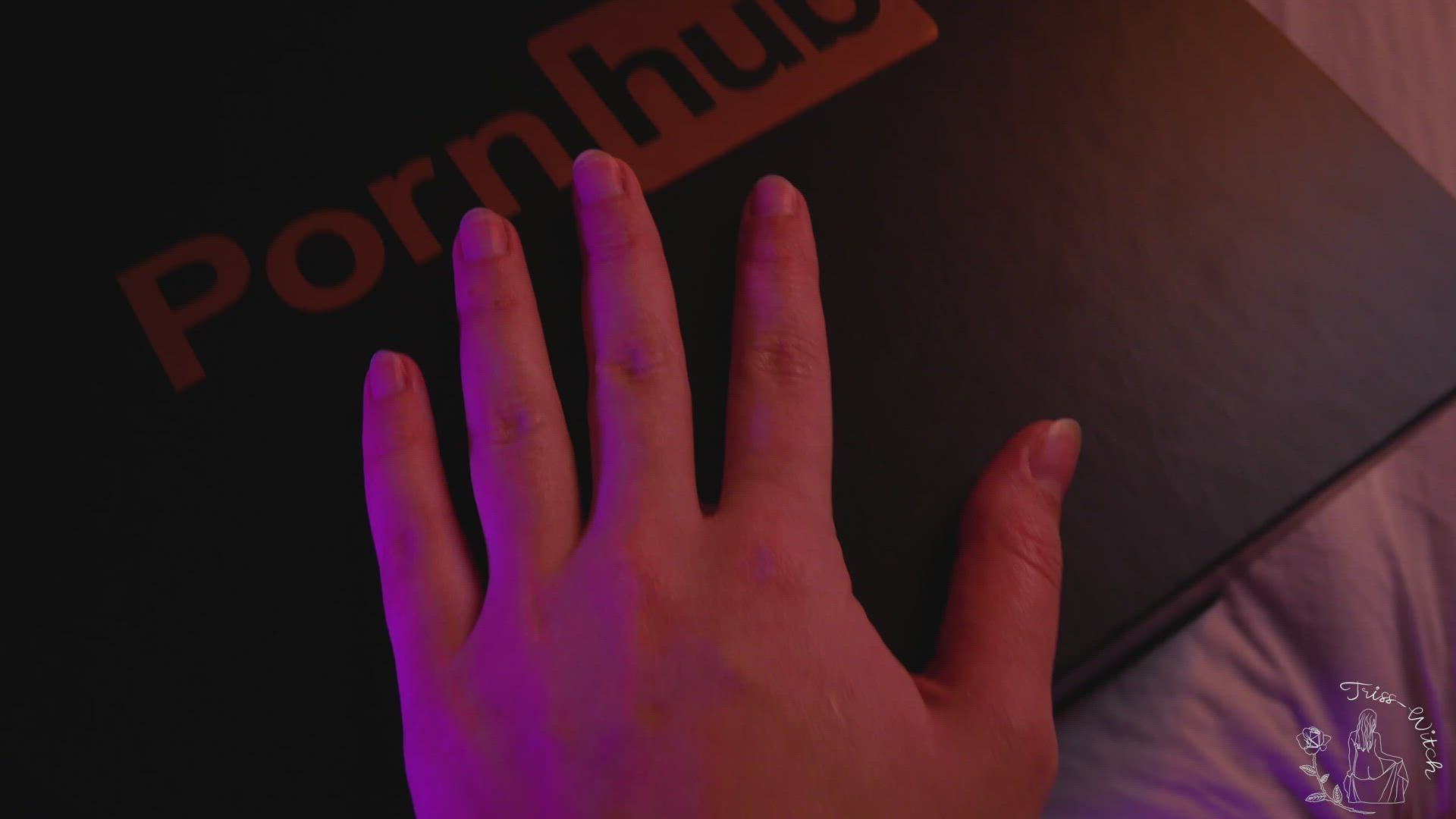 Trisswitch <strong>@trisswitch</strong> in porn video