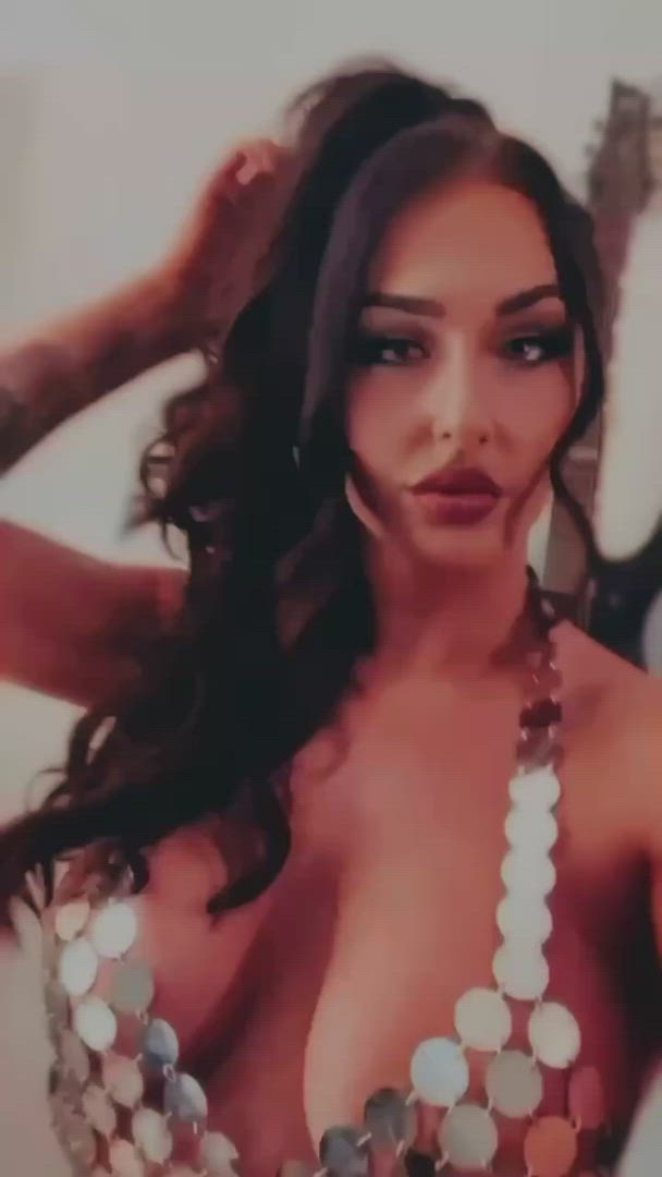 UhOhItsDelilah <strong>@uhohitsdelilah</strong> in big tits dress ass porn video
