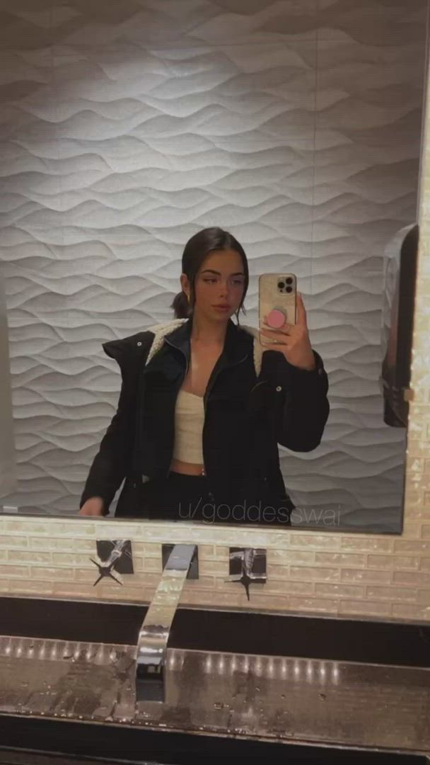 Urlilgoddess <strong>@urlilgoddess</strong> in porn video