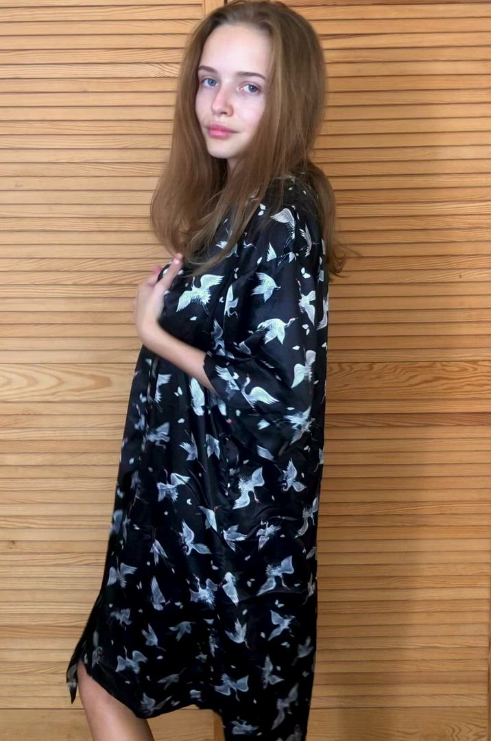 Valerieflor <strong>@valerieflor</strong> in 19 years old student boobs porn video