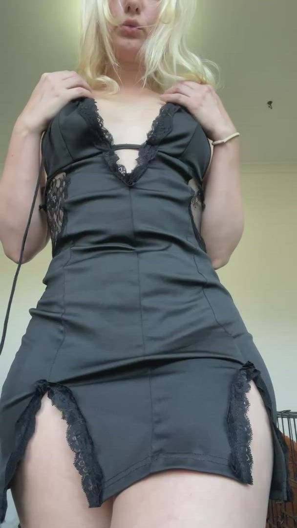 Violetphoebe <strong>@violetphoebe</strong> in porn video