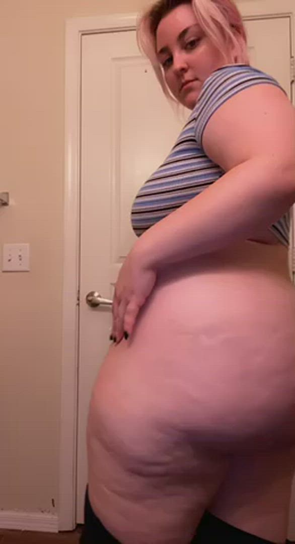 YourLocalPlantSlut <strong>@yourlocalplantslut</strong> in porn video