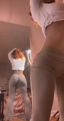 Youshouldeatastrawberry <strong>@youshouldeatastrawberry</strong> in porn video