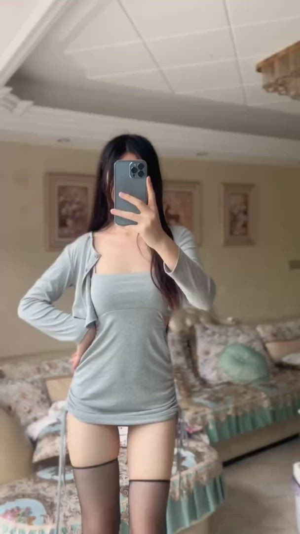 Pantyhoselily <strong>@coldbeauty</strong> in porn video