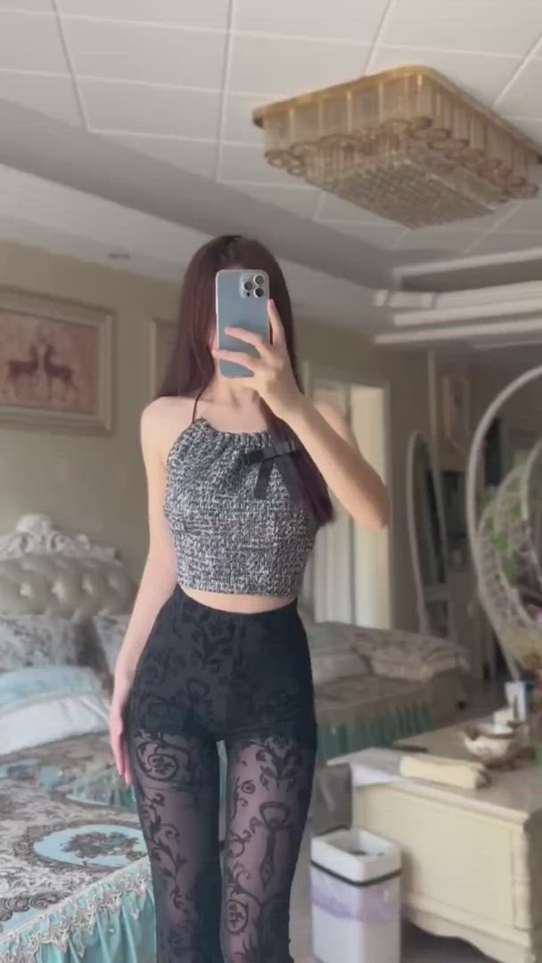 Pantyhoselily <strong>@coldbeauty</strong> in onlyfans big ass cute porn video