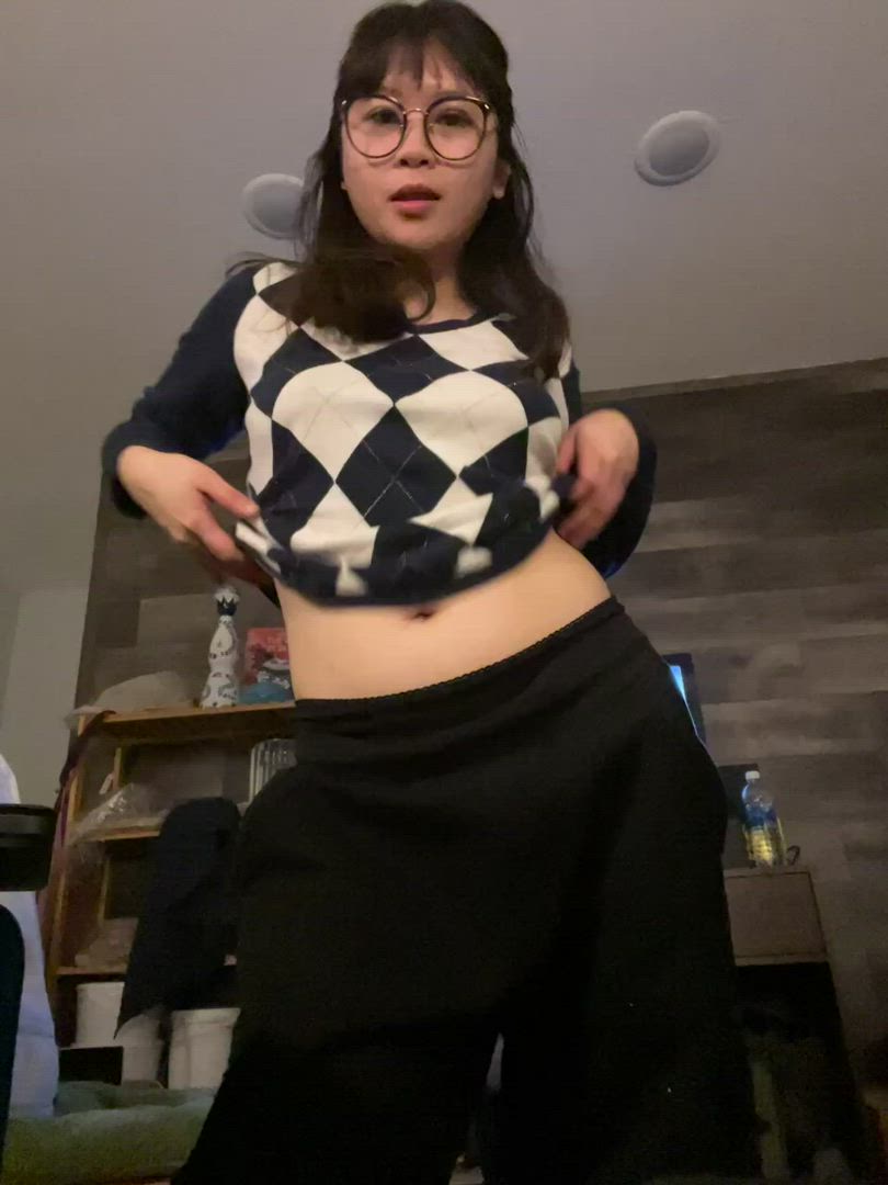 Pea ? <strong>@botwife</strong> in porn video