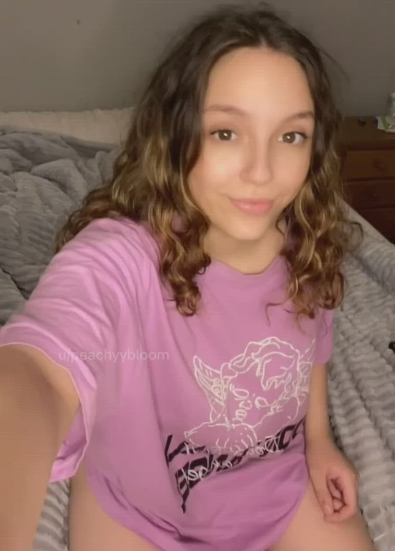 Peachyy? <strong>@peachyybloom</strong> in porn video