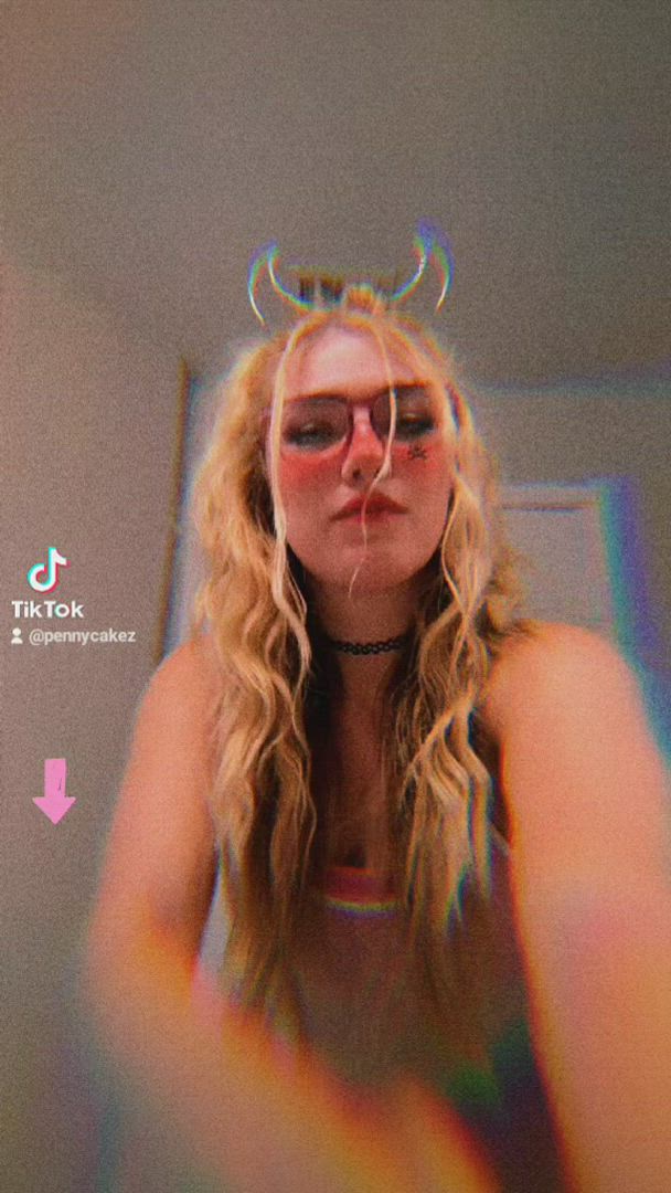 Penny Cakez <strong>@pennycakez</strong> in porn video