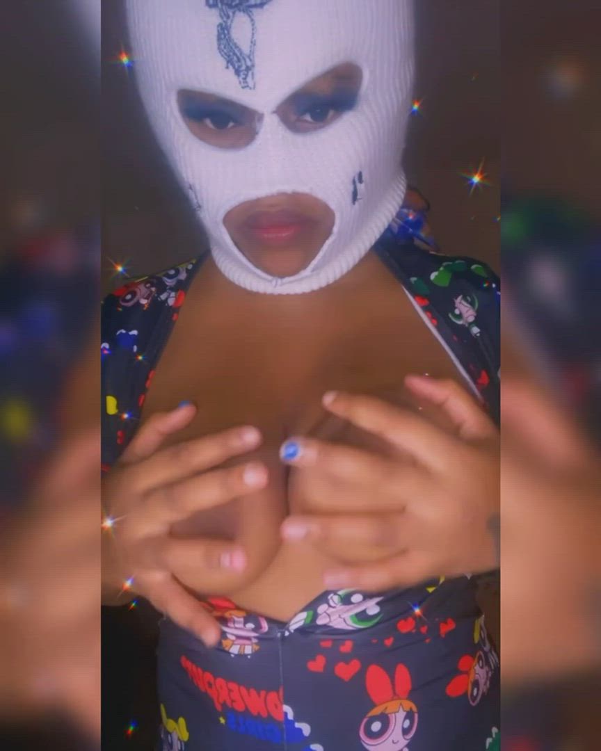 Pornqueen23 <strong>@thekreamqueen</strong> in porn video