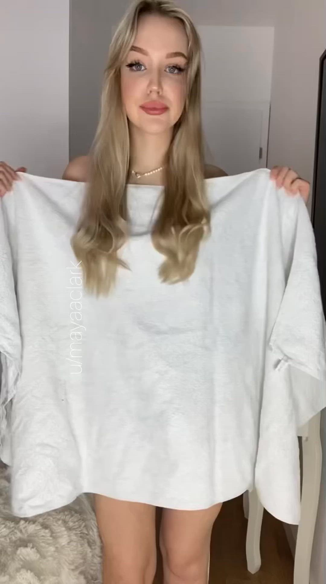 Powderyrosee <strong>@cuteblondiemaya</strong> in porn video