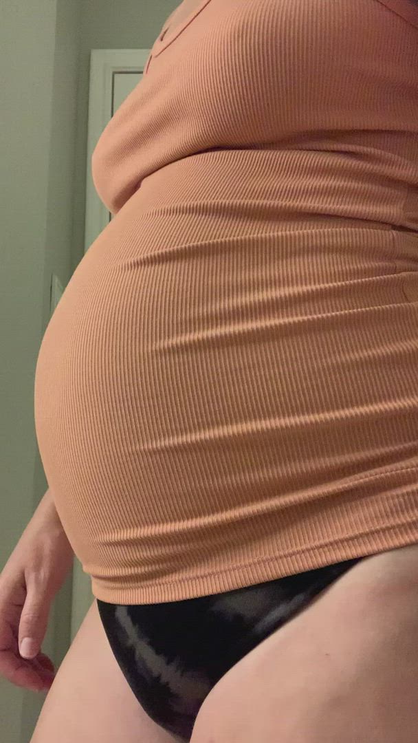 Preggosmashme <strong>@smashme22</strong> in porn video