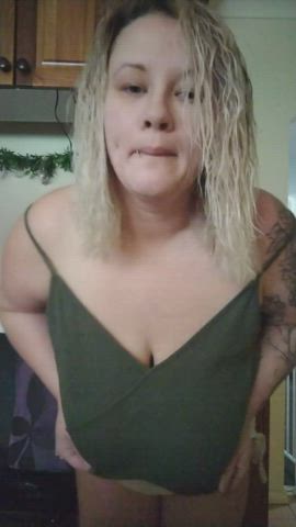 Queen Rose <strong>@queenoftheroses</strong> in big huge tits tit worship titty drop titty fuck milf porn video