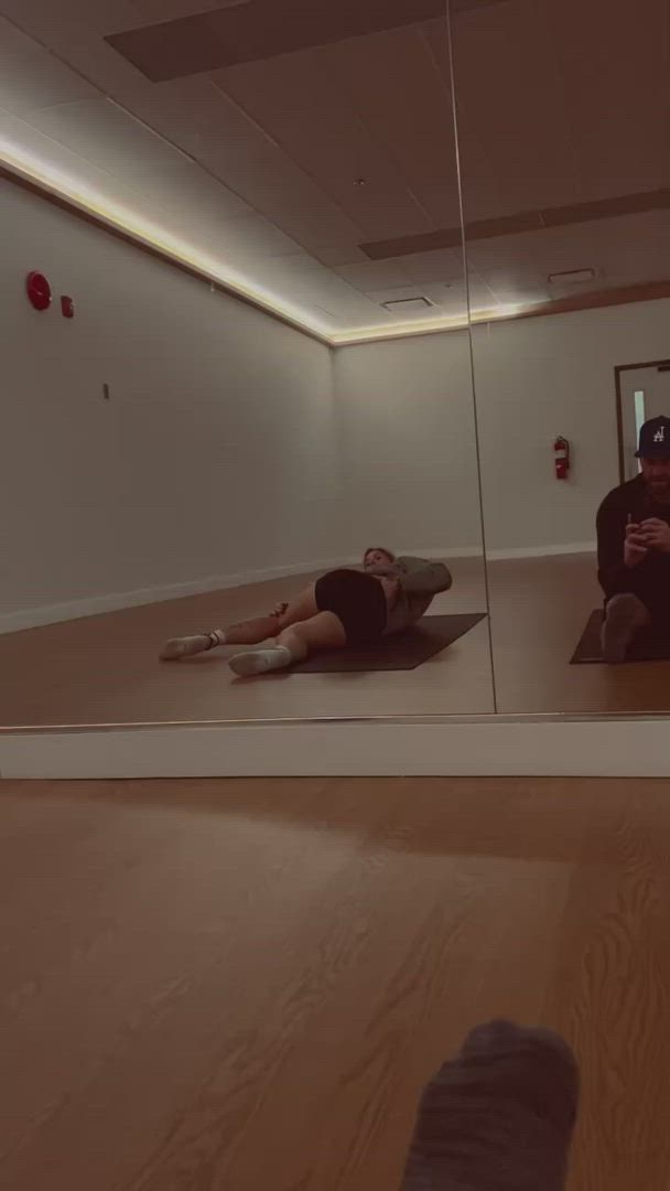 Queenkaikingleo <strong>@queenkai-kingleo</strong> in r/caughtpublic amateur ass porn video