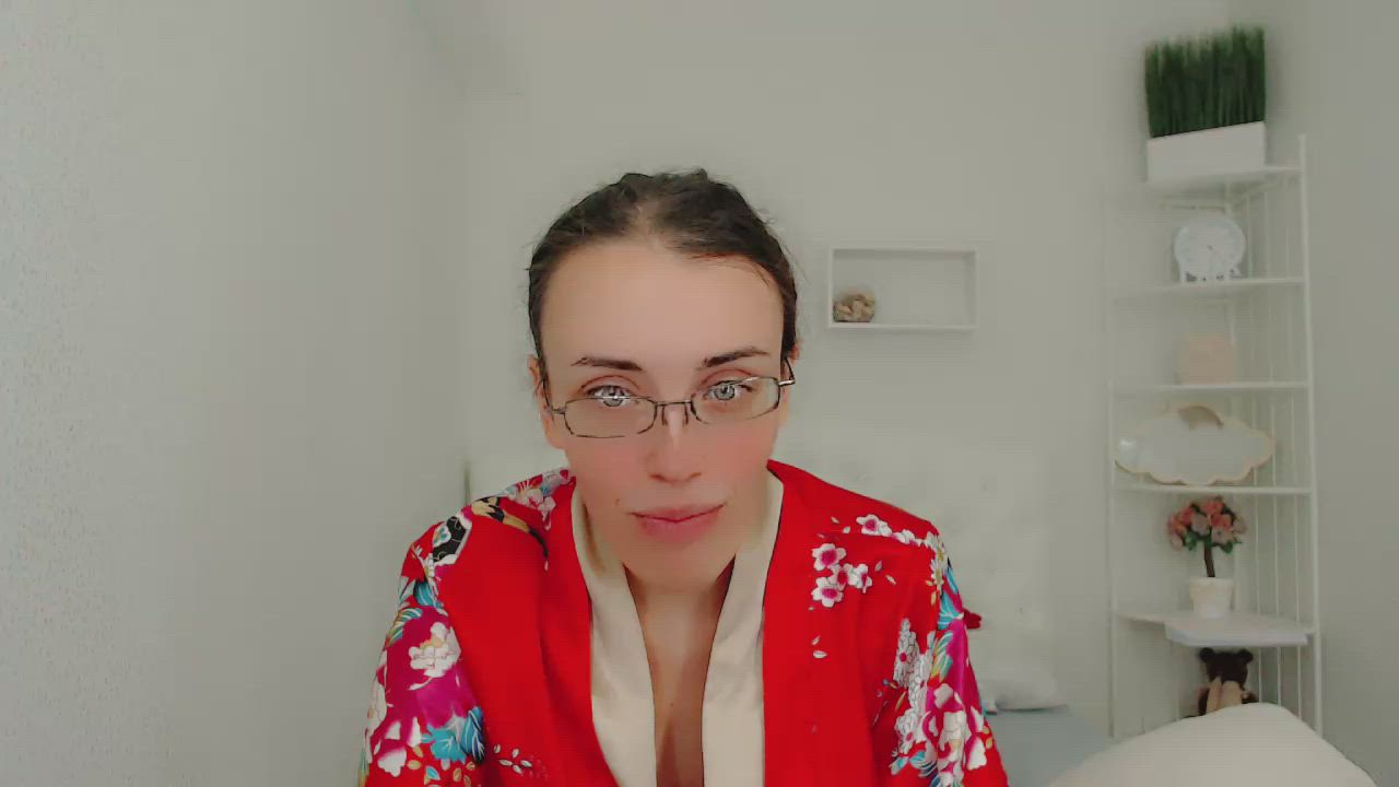 QweenofFetish  <strong>@pinky_baby</strong> in porn video