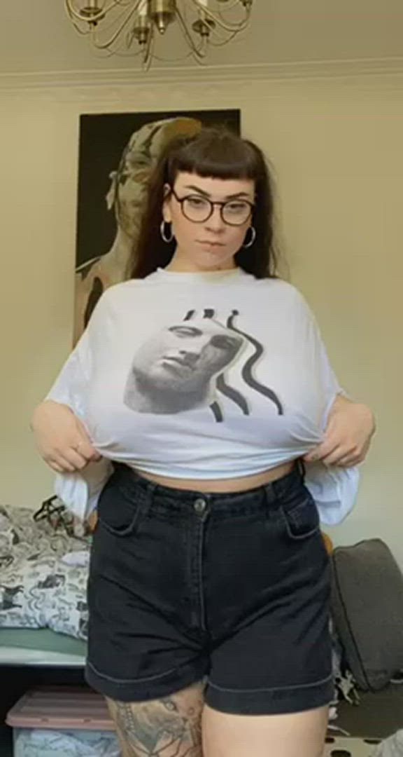 Rach <strong>@ginseng-stripper</strong> in big bouncing huge tits titty drop chubby tattoo goth porn video