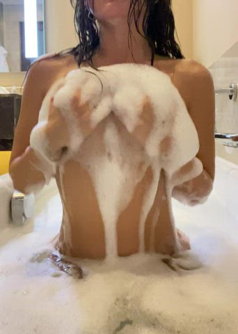 Rachel Aamer ? <strong>@rachelaamer1</strong> in small tits bathtub arab porn video