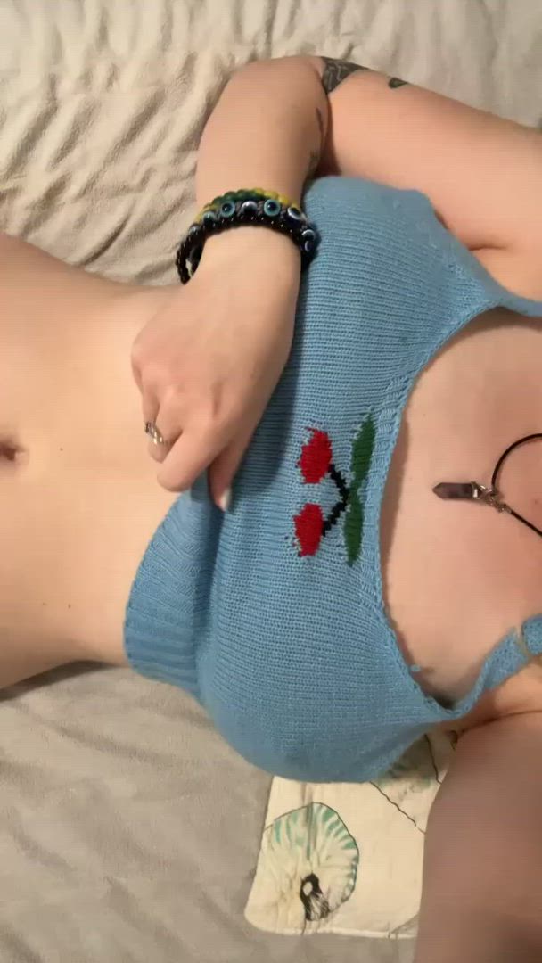 Ragingblackbears <strong>@prettyawkwardd</strong> in big dick big tits amateur blowjob ass porn video