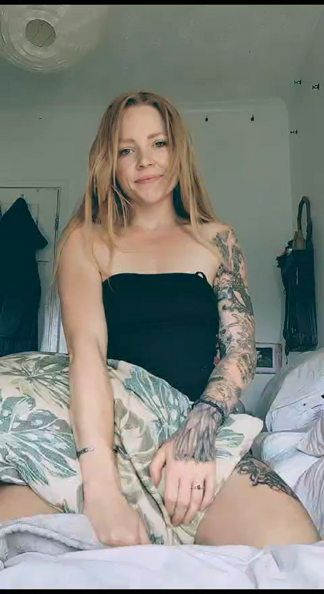 Rebeccafox <strong>@u341039200</strong> in porn video